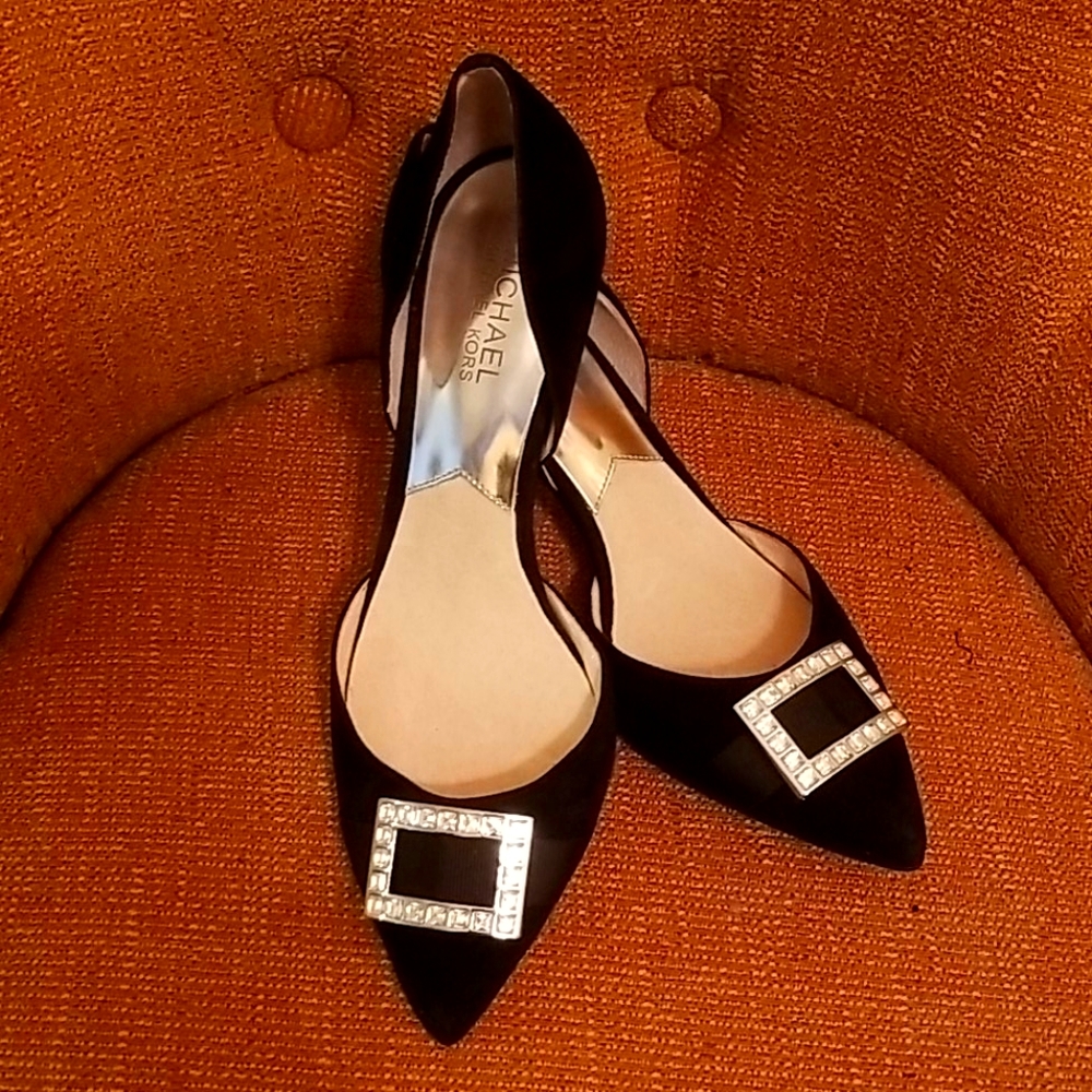 Michael Michael Kors Shirley Suede Pumps